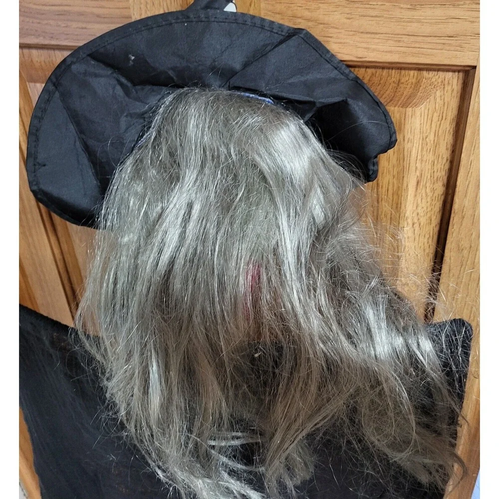 Vintage Gemmy Animated Hanging Witch Shakes Speaks Motion Activated Halloween